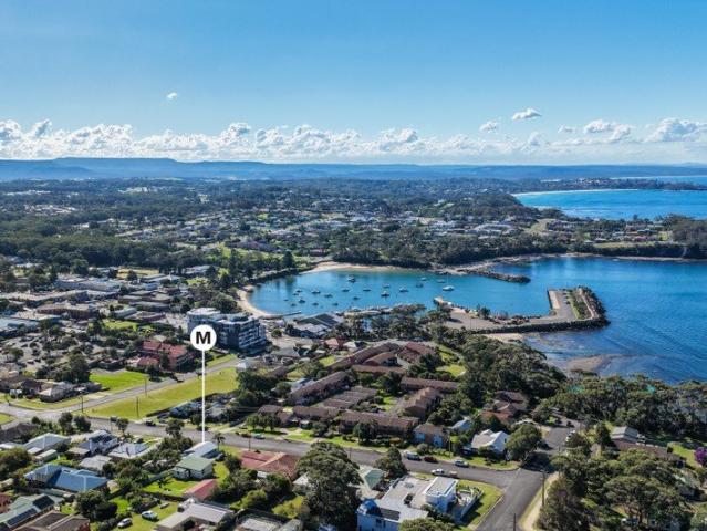 Seaside Charm in a Sought After Pocket