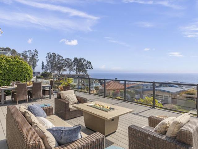 Seaside house with terrace