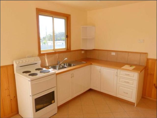 Seaside Living in Popular Bicheno