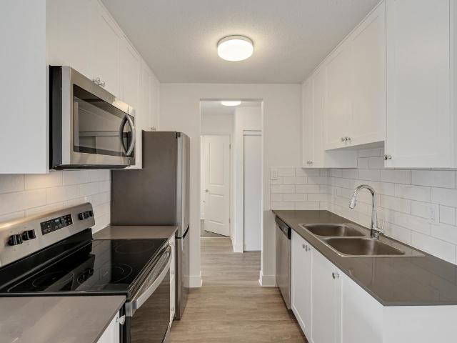 Seaside Place Apartments 1 Bedroom Apartment for Rent