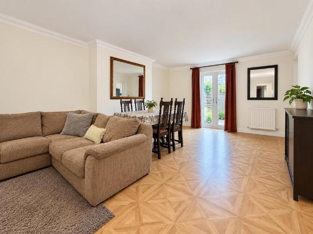 Seaside Road, Eastbourne, BN21 3PZ