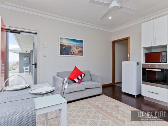 Seaside Unit with Utilities Included