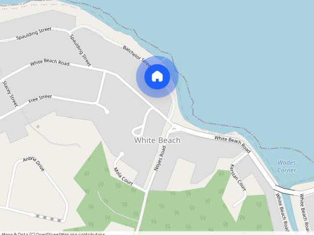 Seaside 2 Bedroom Home with Studio Partly Furnished