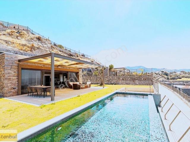 Seba Taşevler Yalıkavak 4+1 Deniz Manzaralı Kiralık Lüks Villa