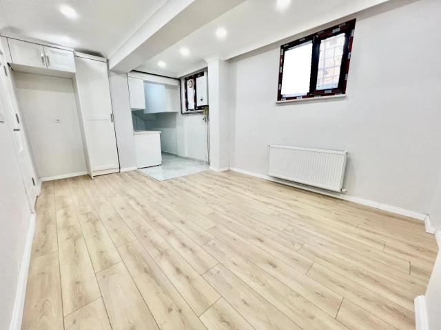 Seba'dan Fevziçakmak Mh 1+1 55m2 Asansörlü Bahçeli Bahçe Katı Daire