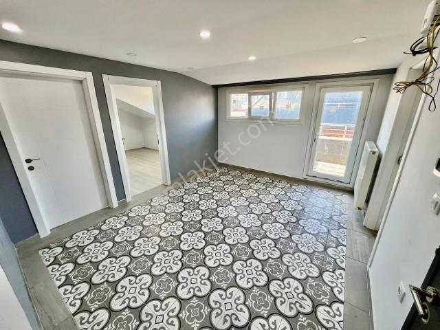 Seba'dan Yeşilova Mh 2+1 70m2 Asansörlü Teraslı Kiralık 4.kat
