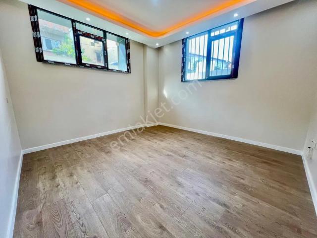 Seba'dan Yenimahalle'de 1+1 65m2 Krediye Uygun Yatırımlık B.katt