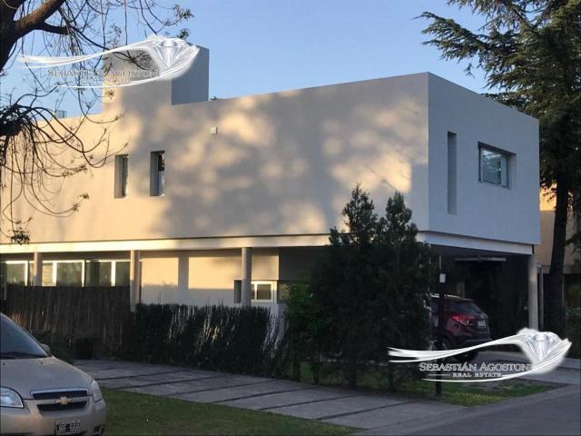 Sebastian Agostoni Real Estate