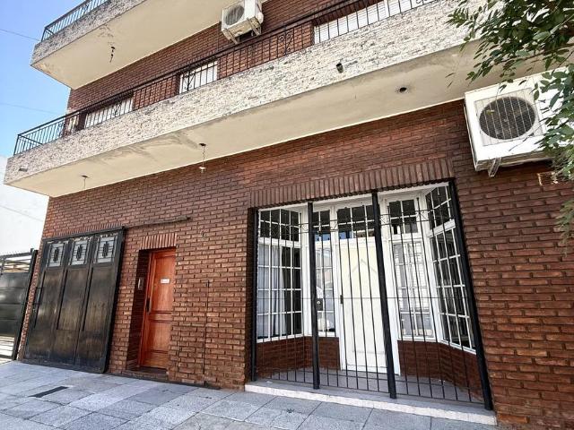 SEBASTIAN PETRELLI ASESORES INMOBILIARIOS