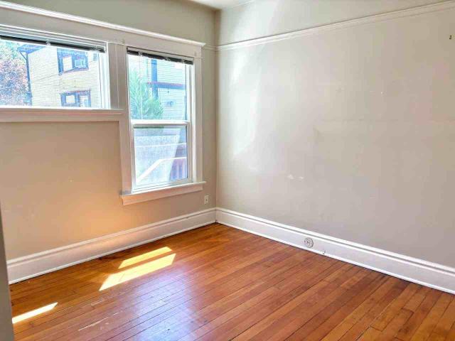 SEBE01 2 Bedroom Apartment for Rent at 1522 Se Belmont St, Portland, OR 97214 Buckman