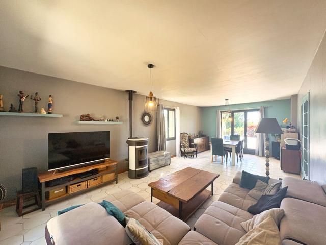 SECTEUR CASTELNAUD Maison de plain pied avec vue dégagée e. 117m² Sarlat la Canéda