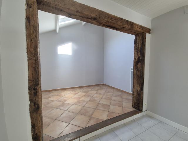 SECTEUR D'AUVERS LE HAMON, MAISON EN BON ETAT
