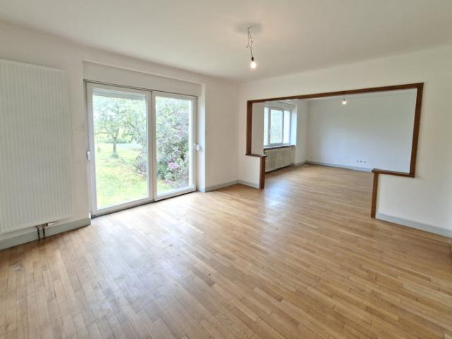 Secteur Delme, maison individuelle, 4 chambres, de 150m2 sur