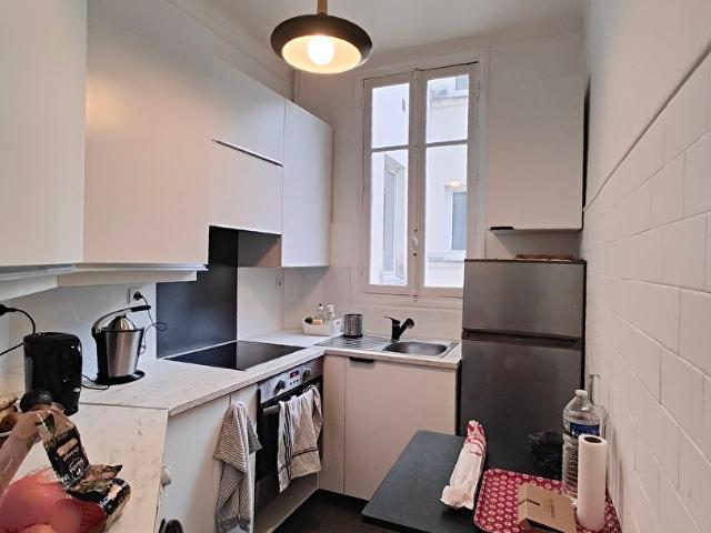 EXCLUSIVITE PARIS XV RUE DU COMMERCE APPARTEMENT FAMILIAL 73,24 m2 ETAGE NOBLE AVEC ASCENSEUR
