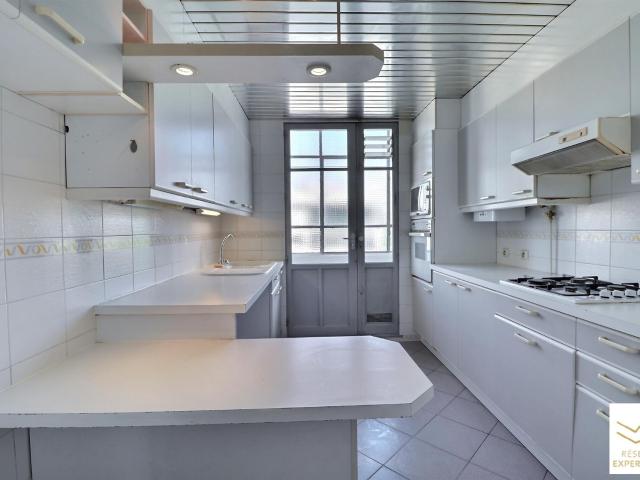 Secteur la Timone, T4 de 82M2 avec terrasse et cave. 82m² Marseille 5ème