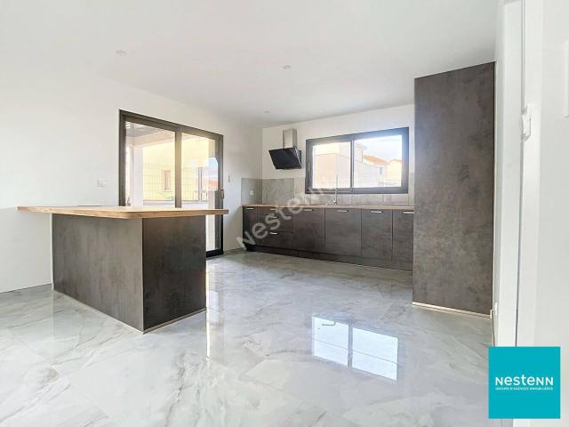 Secteur résidentiel de Feurs Maison 6 pièce s 121.1 m2 sur ter