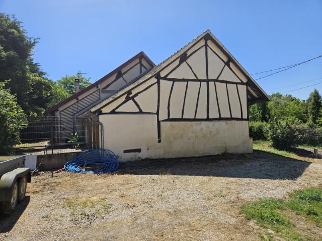 secteur Verdun, Petite maison proche du Doubs