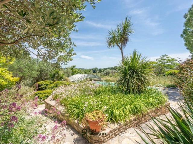 Secteur Vézénobres, maison de plain pied de 124 m² avec vue dégagée