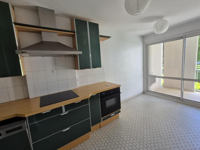 SECTEUR VILLAGE T5 DE 108 M2 AVEC TERRASSES