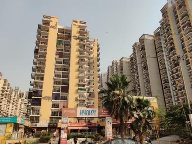 Sector 150 3 BHK Apartment For Sale Noida