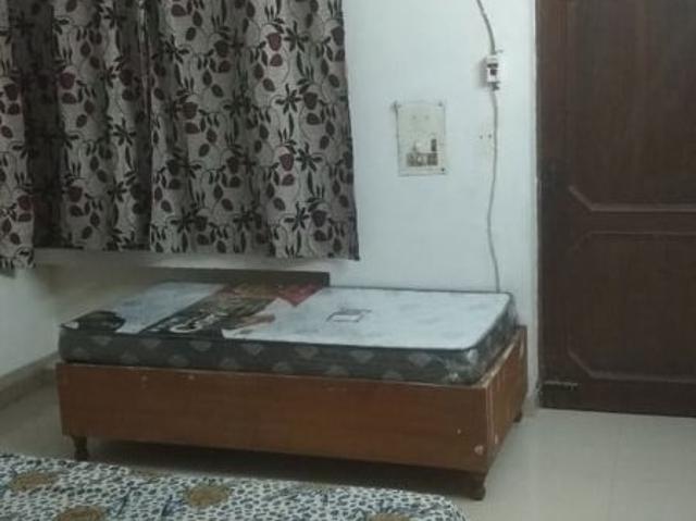 Sector 50, Noida Central 6 Bedroom 20 Sq. Yd. Villa in Sector 50 Noida Listing ID: #10412