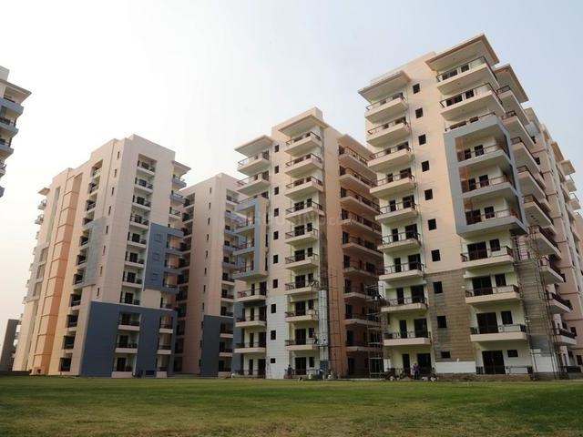 Sector 76 4 BHK Apartment For Sale Gurgaon