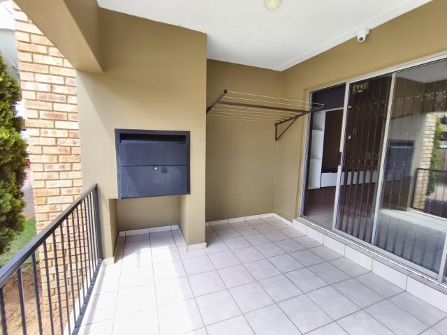 Secure 3 Bedroom Apartment with Private Patio & Braai