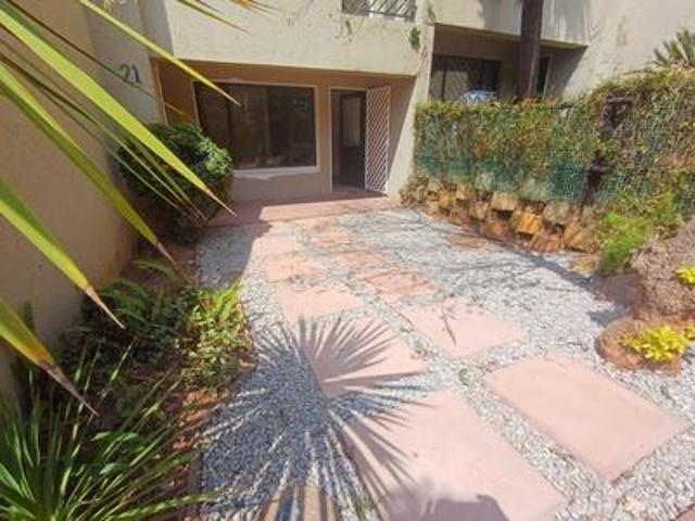 secure 1 bed garden private garden | bruma