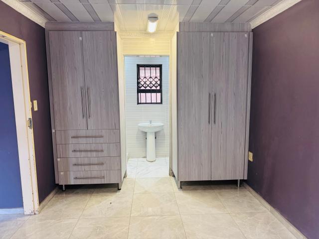 Secure 2 Bedroom And 2 Bathroom House In Khudu Street, Boitekong
