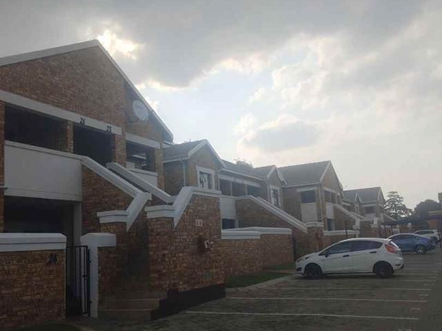 Secure 2 Bedroom Townhouse to Rent in Fish Eagle Estate, Beyers Park | Boksburg Rentals