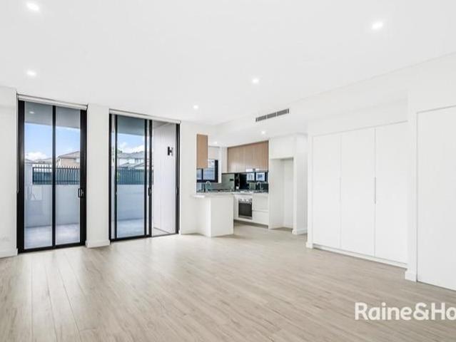 Secure Complex, Great Location!