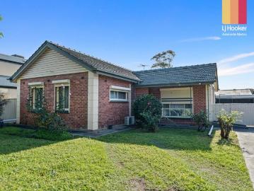 Secure a Premium Land Opportunity in Marden