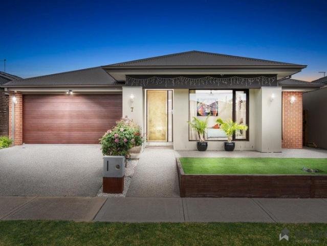 Secure a Stylish Family Home in Tarneit!
