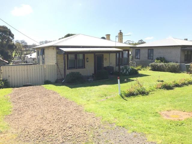 Secure an affordable family home with country settings