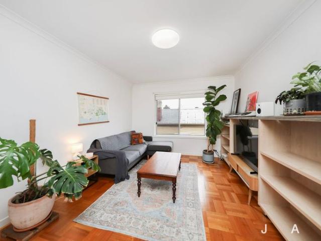 Secure Apartment in Convenient Location