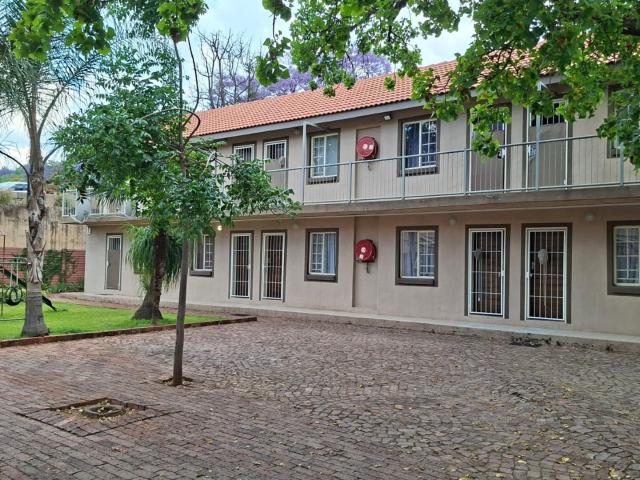 Secure Apartment In Venter Street, Capital Park
