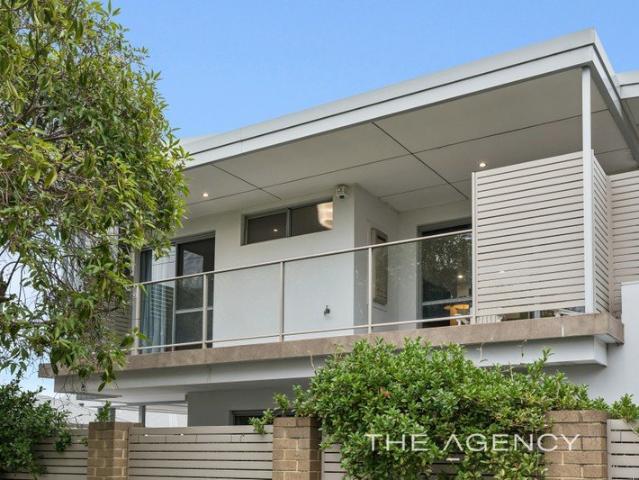 SECURE BOUTIQUE APARTMENT WITH PRIVATE ENTRY & OVERSIZED BALCONY!