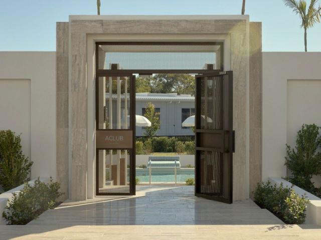 Secure Gated Community in North Lakes