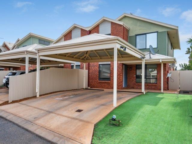 Secure GROH Lease Until 2027 Executive Townhouse Investment