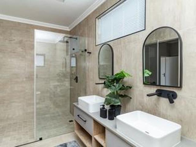 secure estate living with premium pl.