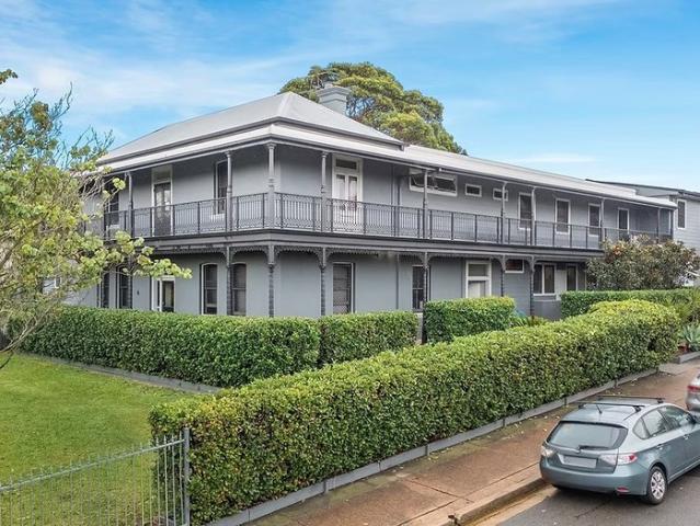 Secure head leased boarding house investment