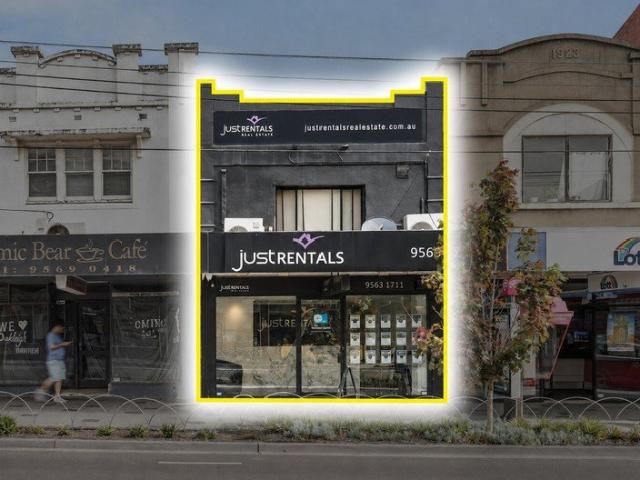 SECURE INVESTMENT WITH RESIDENTIAL DWELLING IN CENTRAL OAKLEIGH