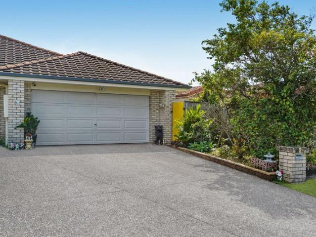 Secure Investment Opportunity in a Quiet Labrador Cul de Sac