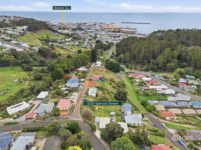 Secure Investment: Renovated, Furnished, and Tenanted to 2027