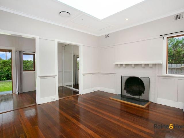 Secure & Lovely Family Home in the Heart of Berowra