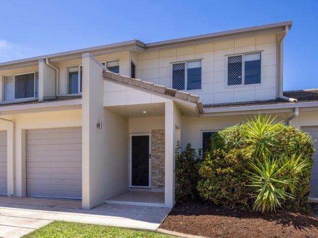 Secure, Low Maintenance Living / Parkwood Villas