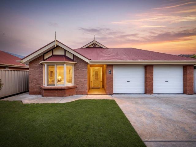 Secure, Spacious & Effortlessly Stylish in Coveted Clarence Park