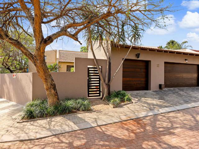 Secure, Spacious & Perfect for Entertaining!