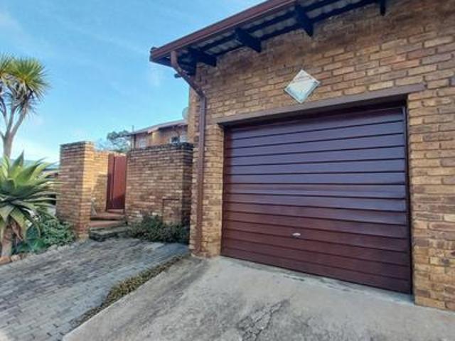 secure stylish duplex living in birchleigh