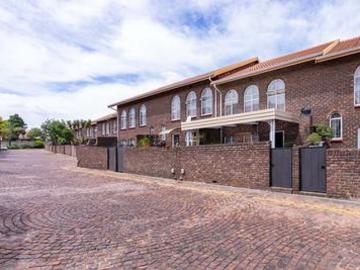 House for sale in Norkem Park - Powder room
